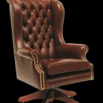 fauteuil de bureau Anglais Roll en cuir de vachette marron patine assise coussin